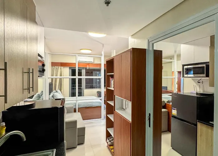 Savasana - Fame Residences Tower 3 50mbps Apartamento