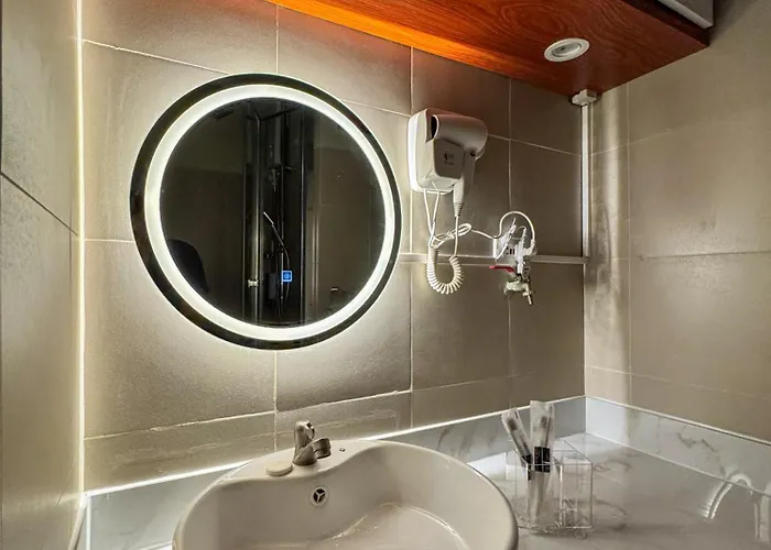 Savasana - Fame Residences Tower 3 50mbps Apartamento